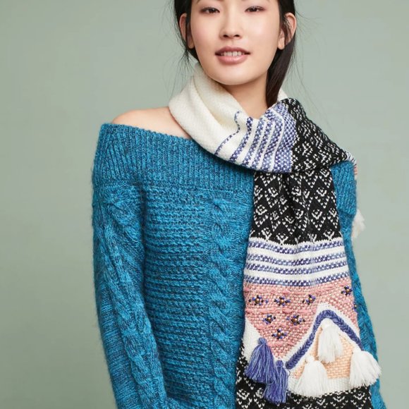 Hellohydrangea x Anthropologie Tassel Knit Scarf - Picture 1 of 6